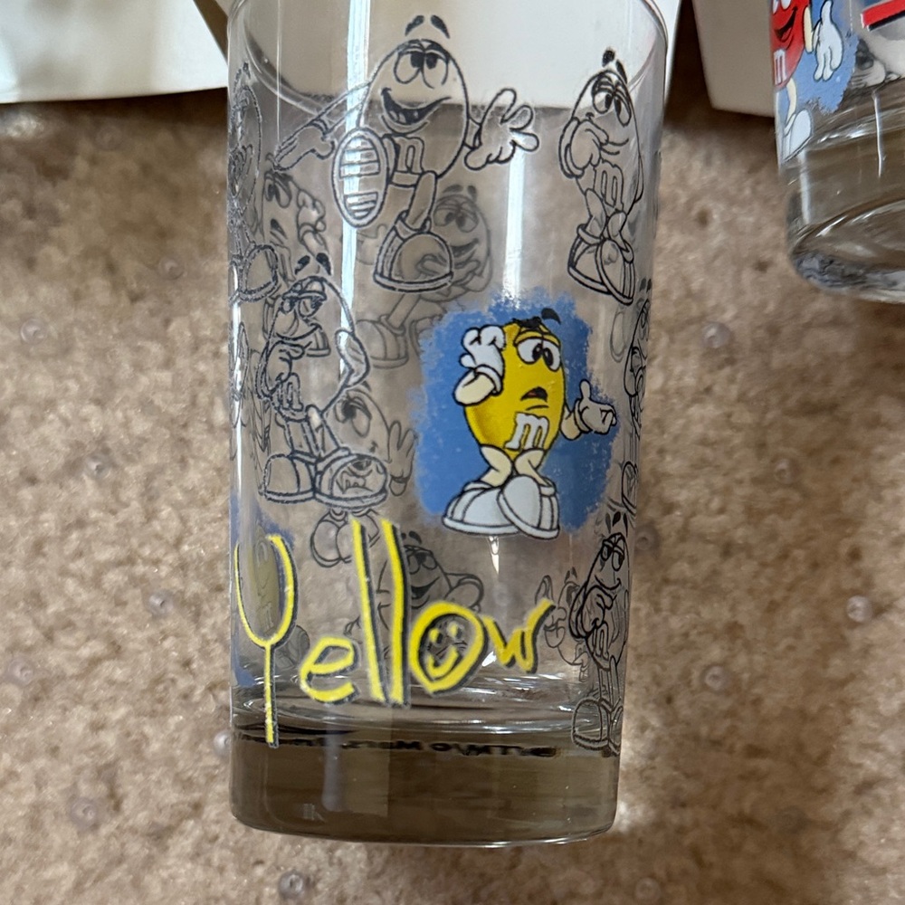 M&M'S Character Juice Glass Set - Yellow, Red, Green, Blue - Picture 5 of 6